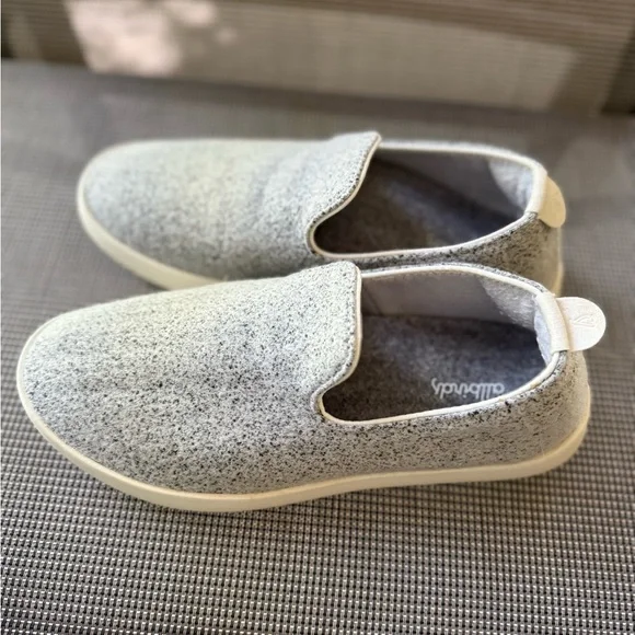 Allbirds Shoes - Picture 2 of 4